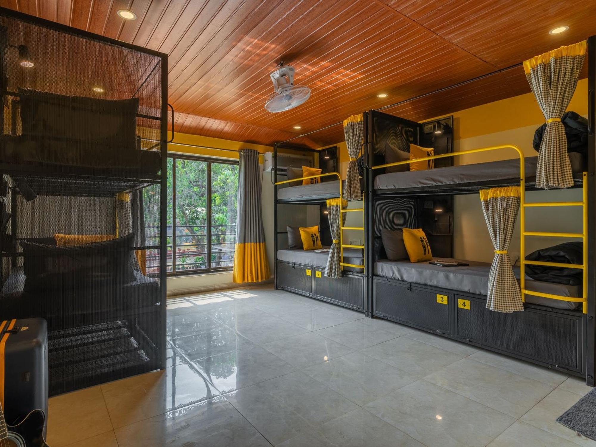 The Hosteller Lonavala, City Centre Bagian luar foto