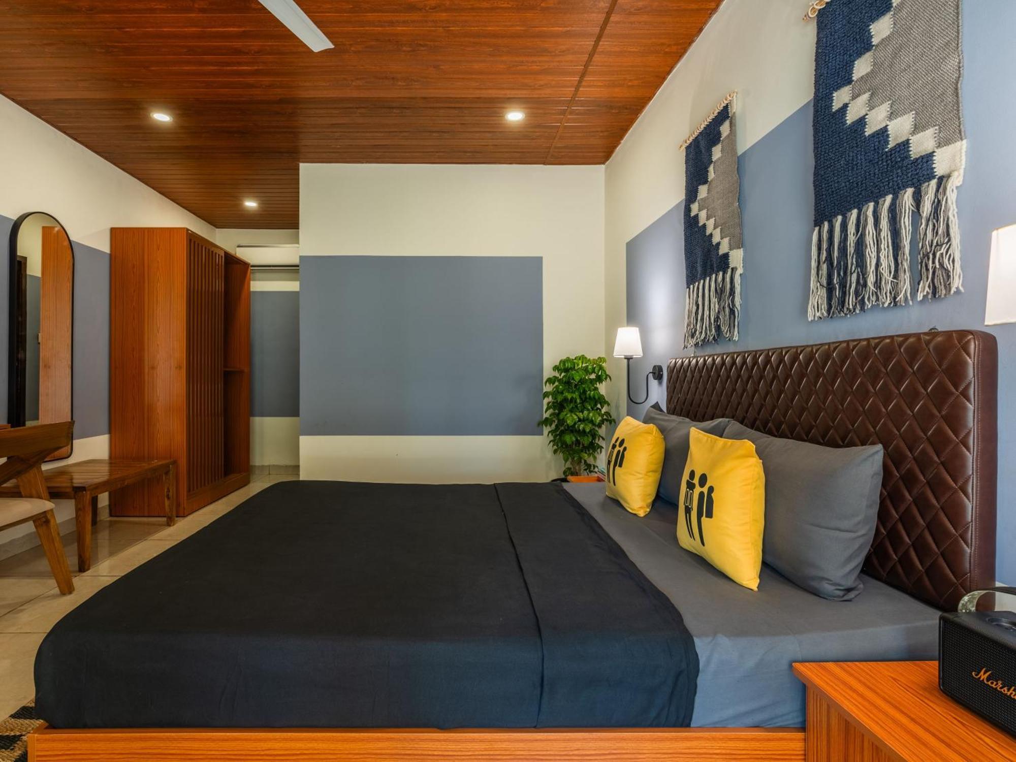 The Hosteller Lonavala, City Centre Bagian luar foto