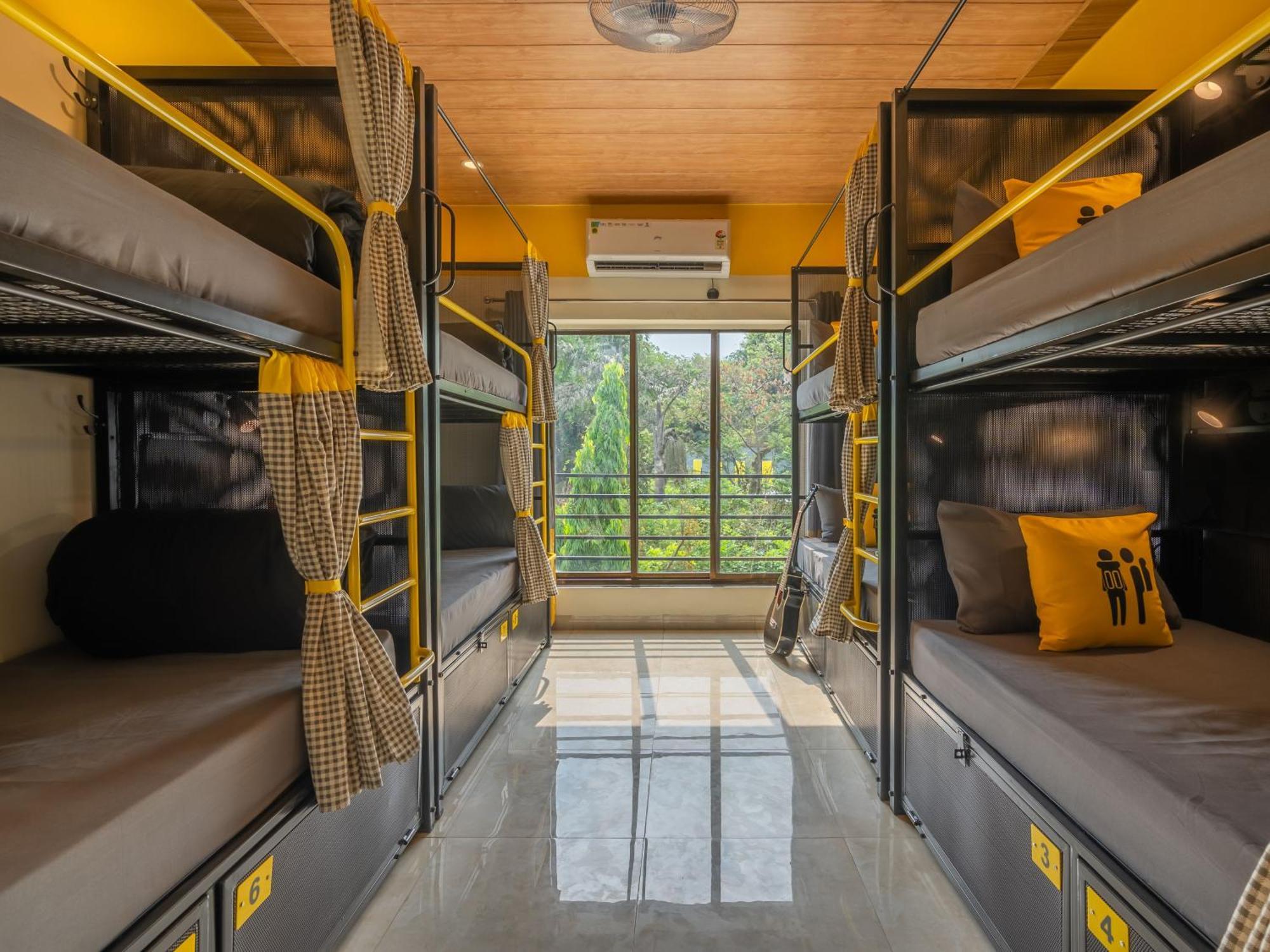 The Hosteller Lonavala, City Centre Bagian luar foto