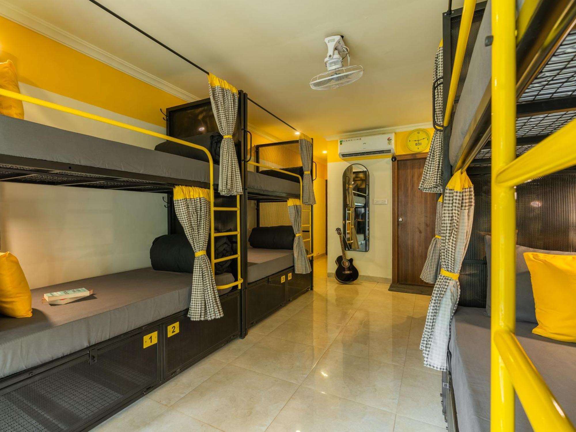 The Hosteller Lonavala, City Centre Bagian luar foto