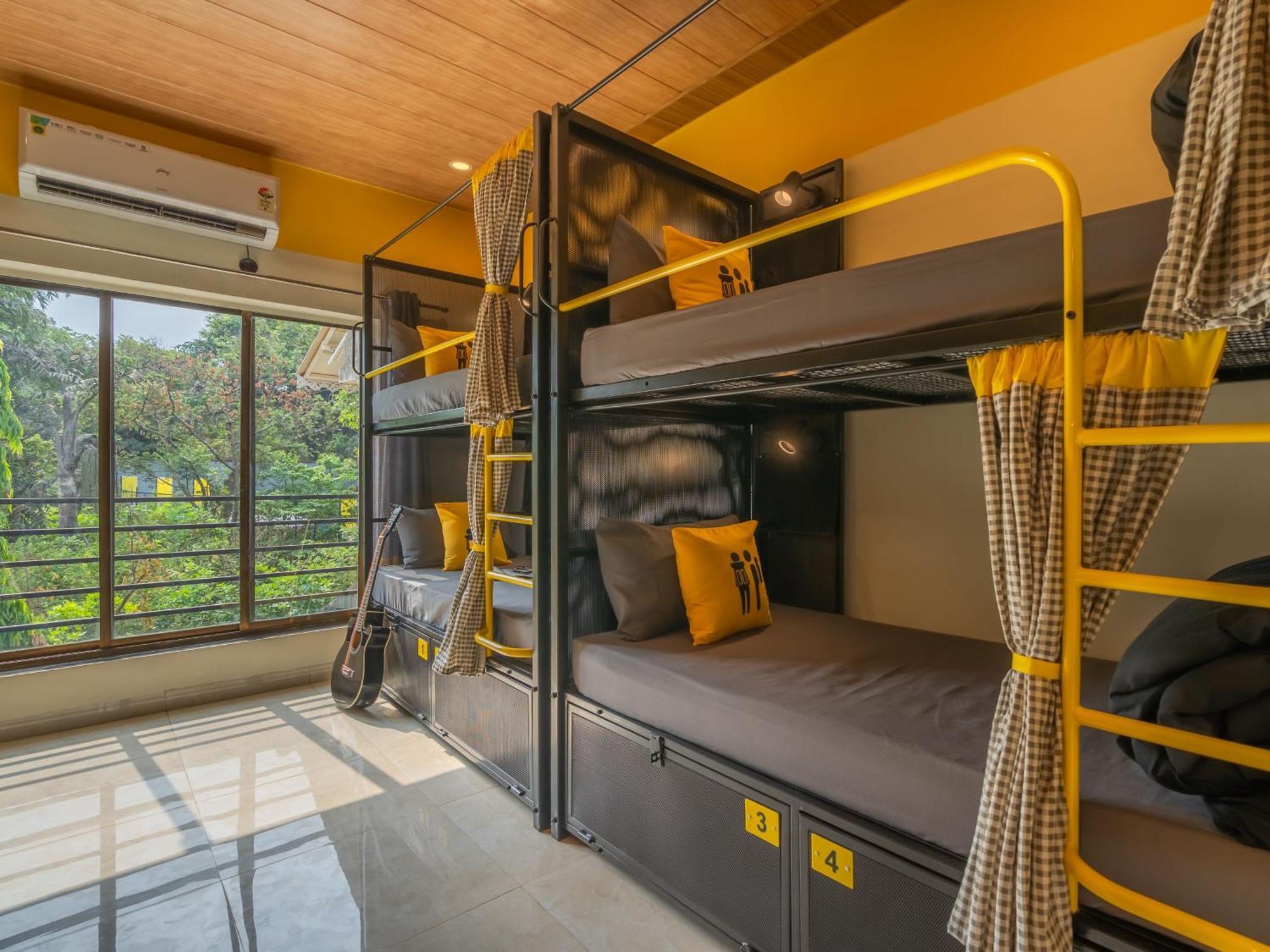 The Hosteller Lonavala, City Centre Bagian luar foto