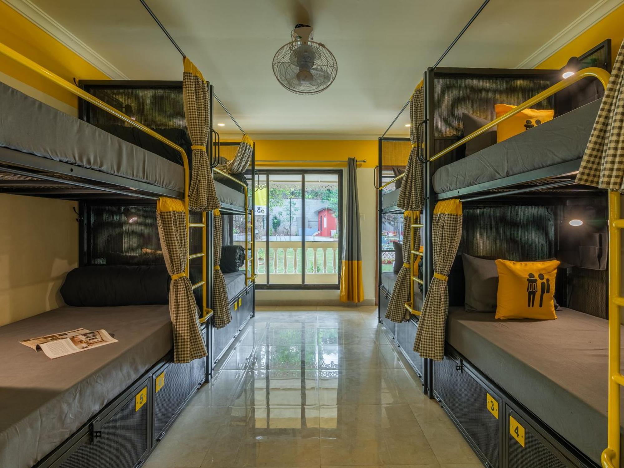 The Hosteller Lonavala, City Centre Bagian luar foto