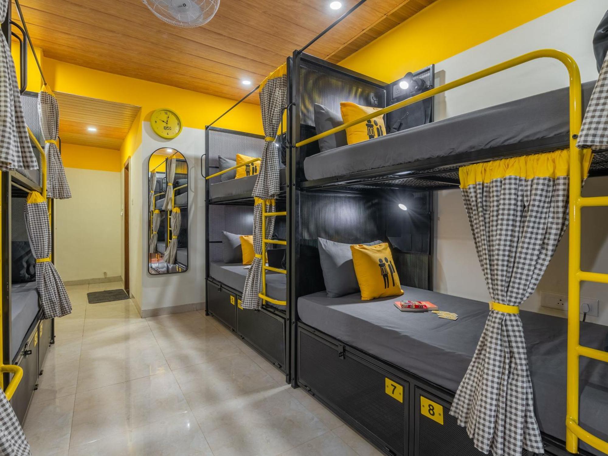 The Hosteller Lonavala, City Centre Bagian luar foto